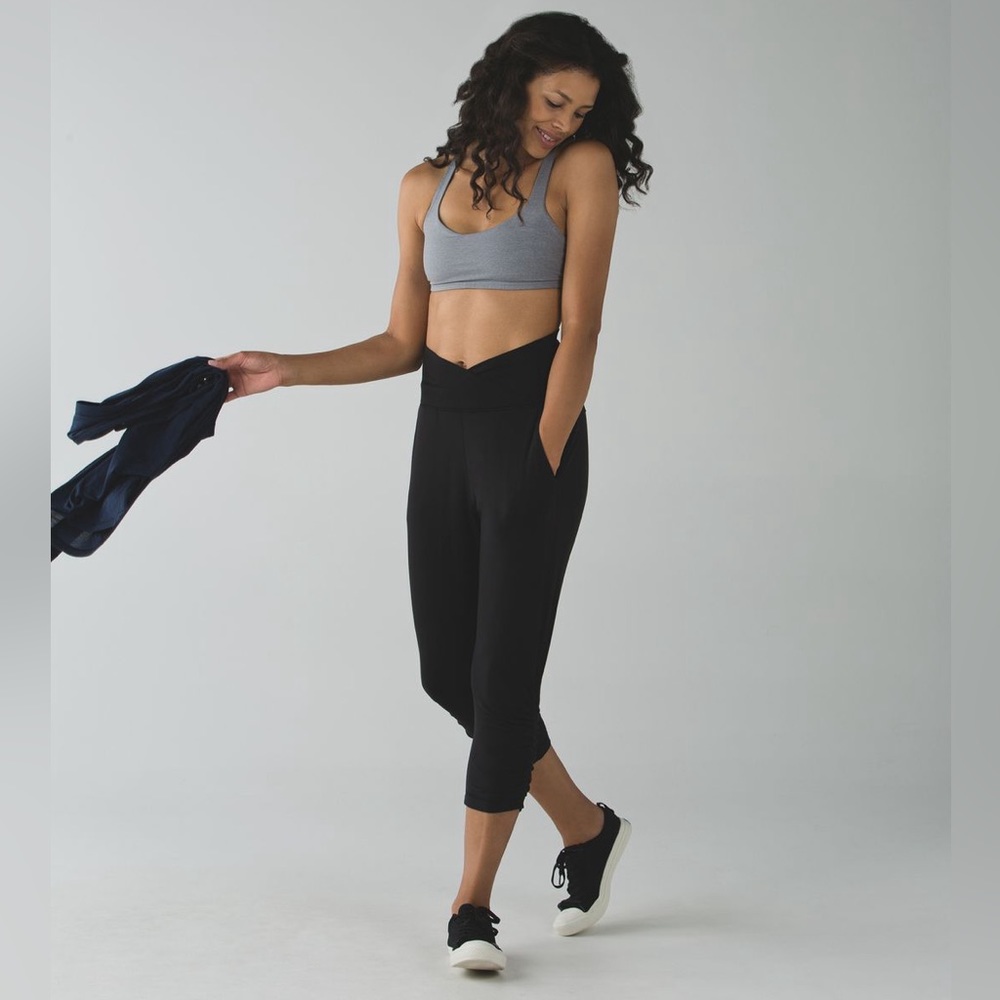 Lululemon Sunset Salutation Cropped Pants 2-way leggings‎ size 2
